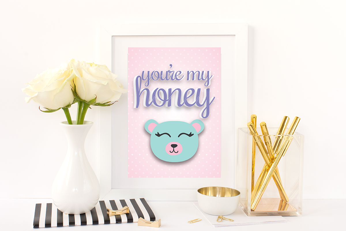 Free Printable You're My Honey from @pinkimonogirl for a gallery wall in a nursery